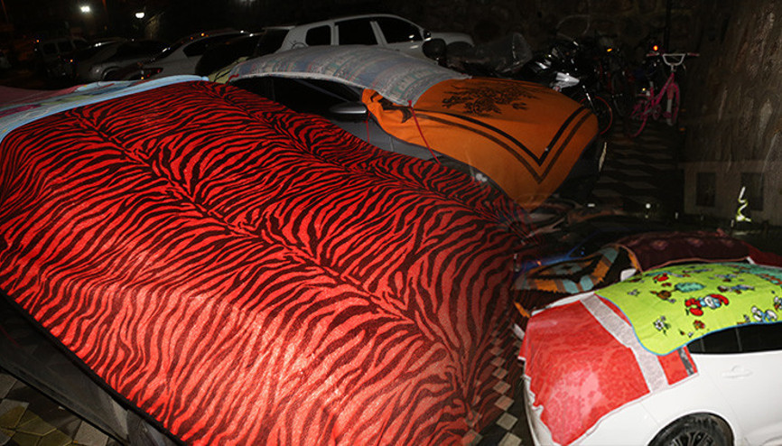 Meteorolojiden son dakika hava durumu uyarısı Vatandaşlardan battaniyeli önlem