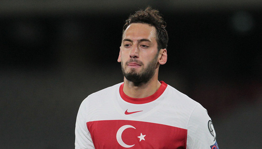 Hakan Çalhanoğlunda flaş gelişme Juventus talip oldu