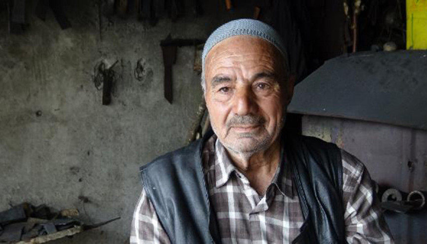 60 yıllık demirci: Meslek ölüyor, çırak bulamıyoruz