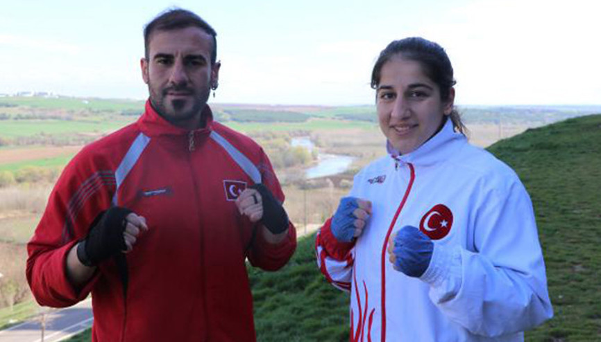 Kick boksçu kardeşler, turnuvaya Hevsel Bahçelerinde hazırlanıyor