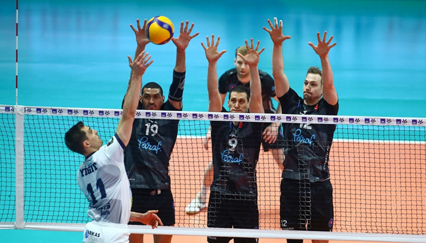 Kupa Voleyde ikinci finalist Halbank oldu