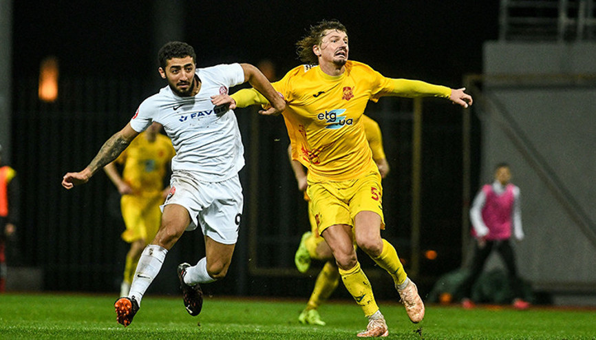 Fenerbahçenin kiraladığı Allahyar şova devam ediyor 3. kez büyük onur...