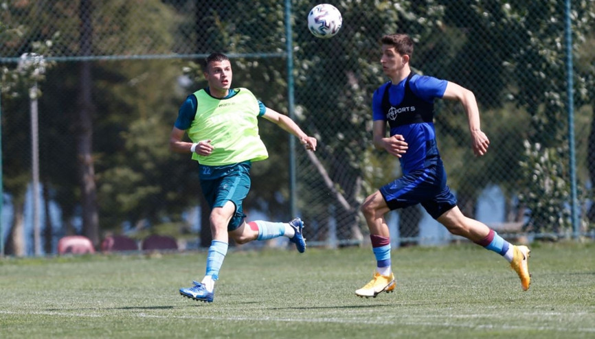 Trabzonspor, U19 takımıyla maç yaptı