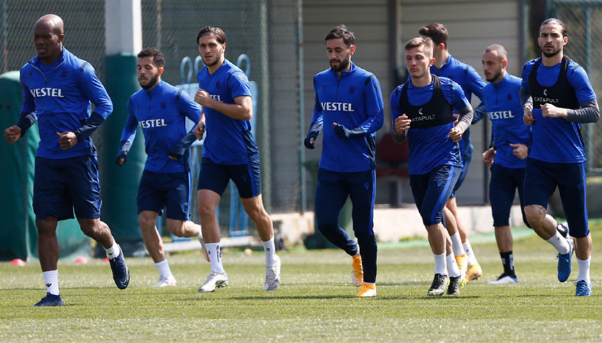 Trabzonsporda sakatlanan Benik Afobe antrenmana çıkmadı