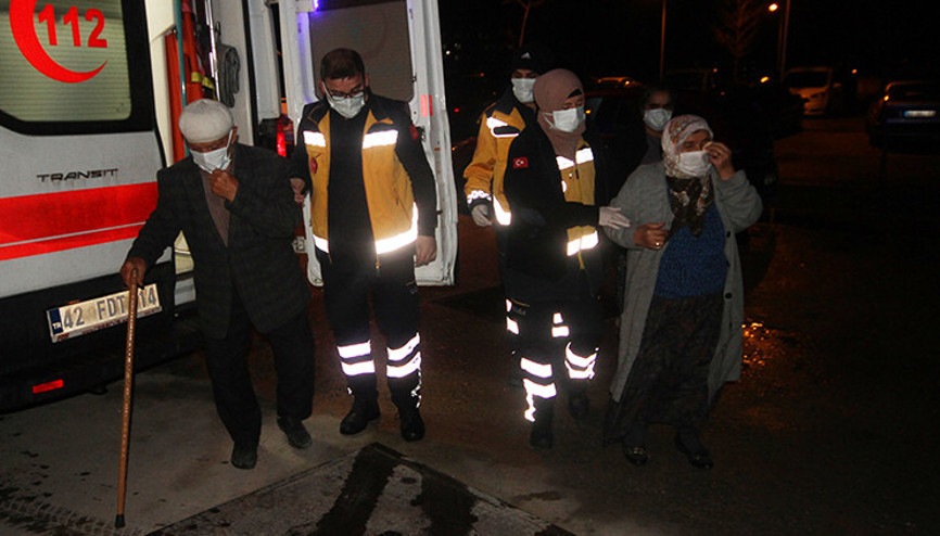 Konyada düdüklü tencere patladı 2 kişi yaralandı