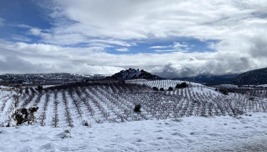 Mersinde nisan ayında kar sürprizi