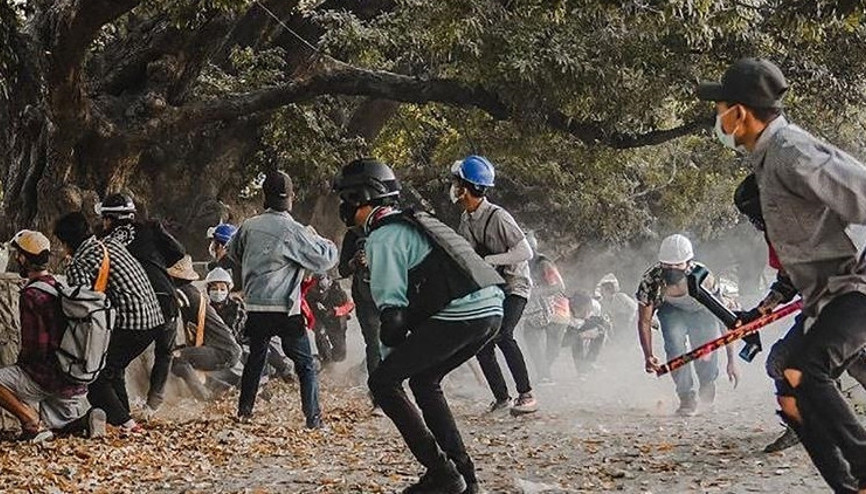 Myanmarda iç savaş riski artıyor