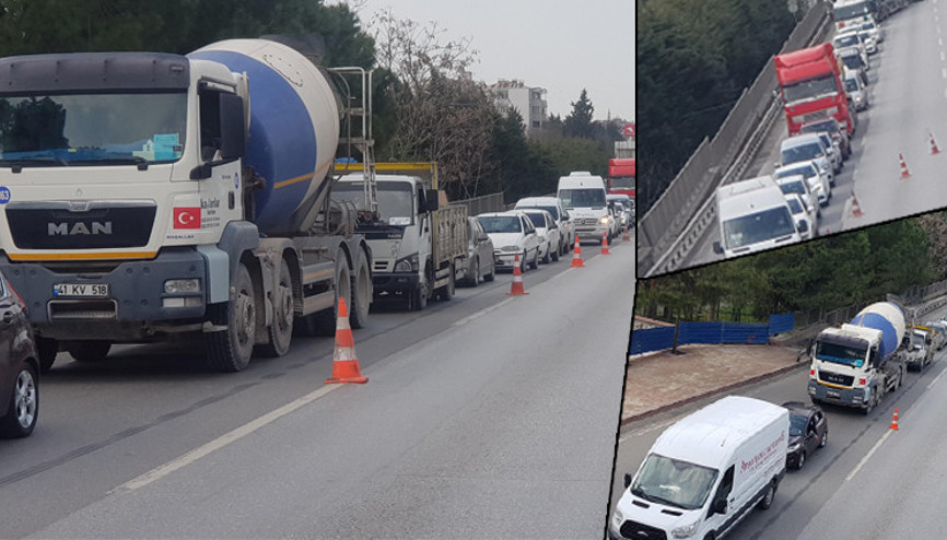 İzmitte D-100 Karayolunda trafiği kilitleyen çalışma
