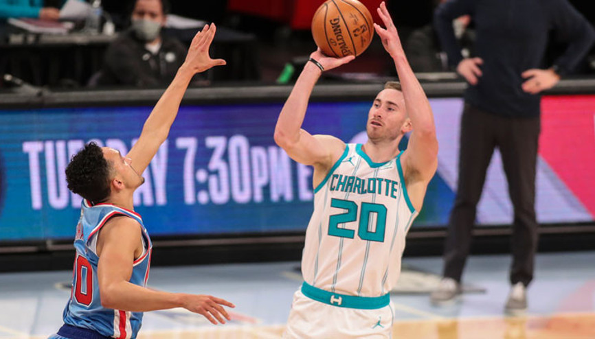 Gordon Haywarddan Charlotte Hornetse kötü haber