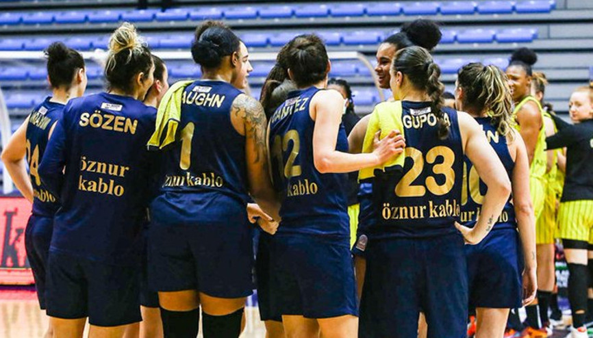 Fenerbahçe Öznur Kablo, yarı final serisinde 2-0 öne geçti