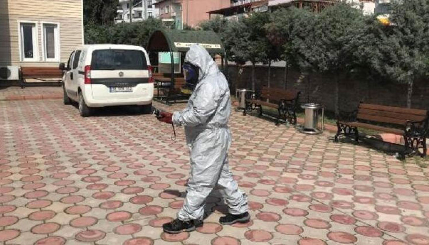 Hastane bahçesinden yayılan kötü koku AFADı harekete geçirdi