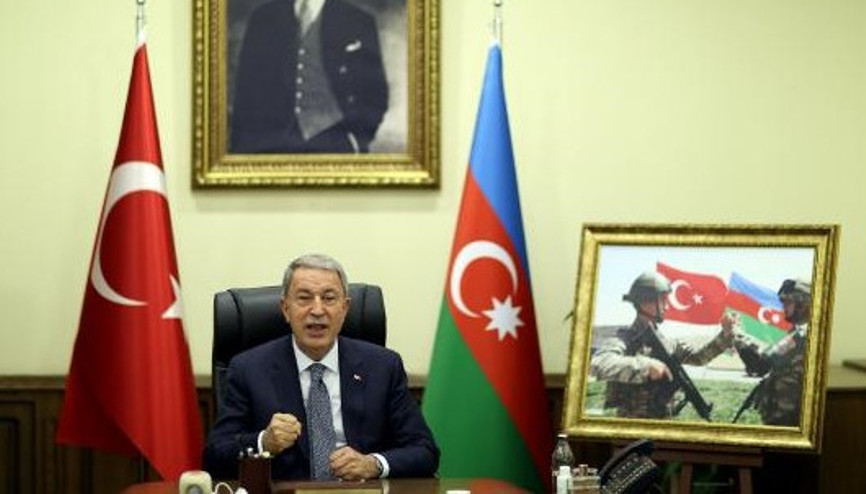 Bakan Akar, Azerbaycan Savunma Bakanı ile görüştü