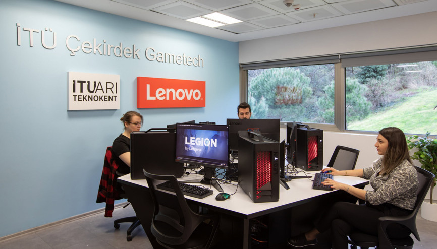 İTÜ ARI Teknokent ve Lenovodan Yazılım Laboratuvarı İTÜ ARI Teknokent ve Lenovodan Yazılım Laboratuvarı