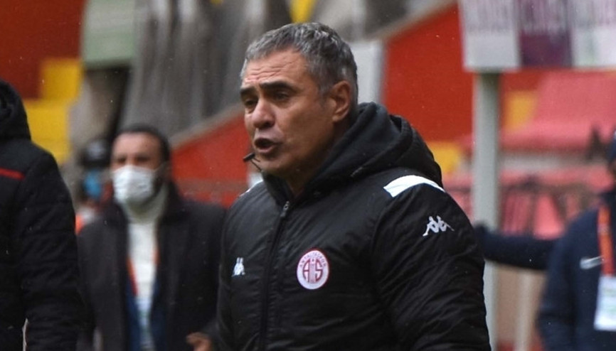 Antalyaspor, Süper Ligde 25. sezonunda 1000 puan barajını aştı