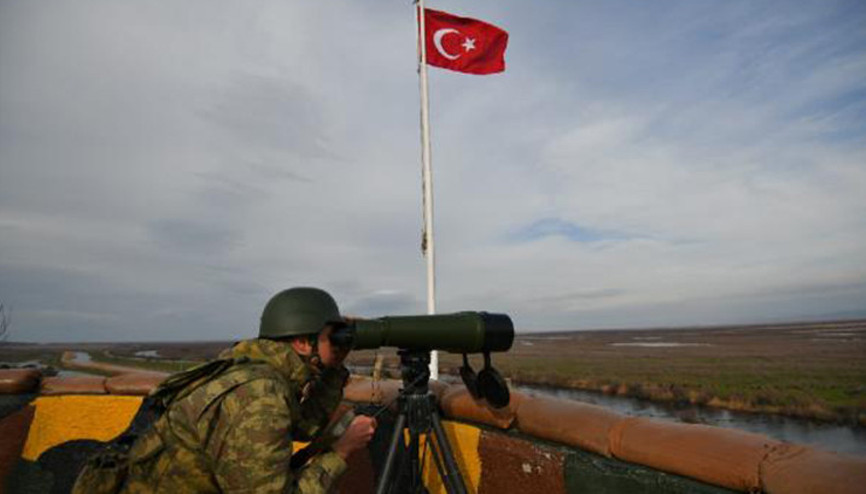 MSB: Yunanistana kaçak geçmeye çalışan 5 kişi yakalandı