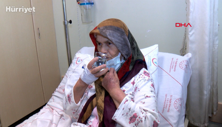 74 yaşındaki Fatma Şimşek, ameliyat sonrası 2 yıl  sonra kana kana su içti