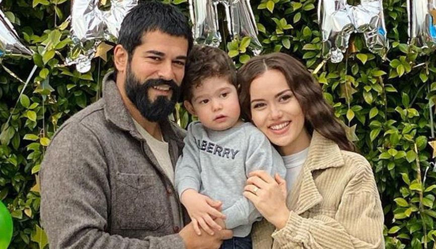 Fahriye Evcenden doğum günü paylaşımı... Karan Özçivit iki yaşında Fahriye Evcenden doğum günü paylaşımı... Karan Özçivit iki yaşında