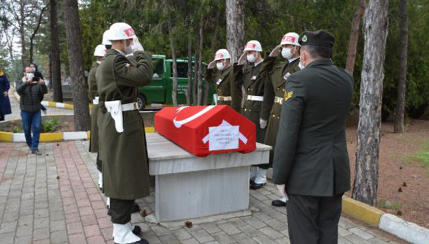 Kıbrıs gazisi, törenle son yolculuğuna uğurlandı