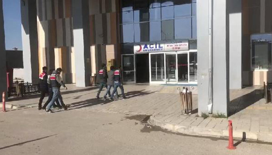 Vanda 2 PKKlı terörist yakalandı