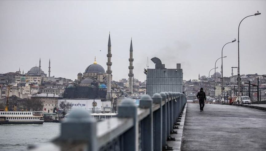 Turist taşıma araçları ile profesyonel turist rehberleri hafta sonu sokağa çıkma yasağında muaf mı