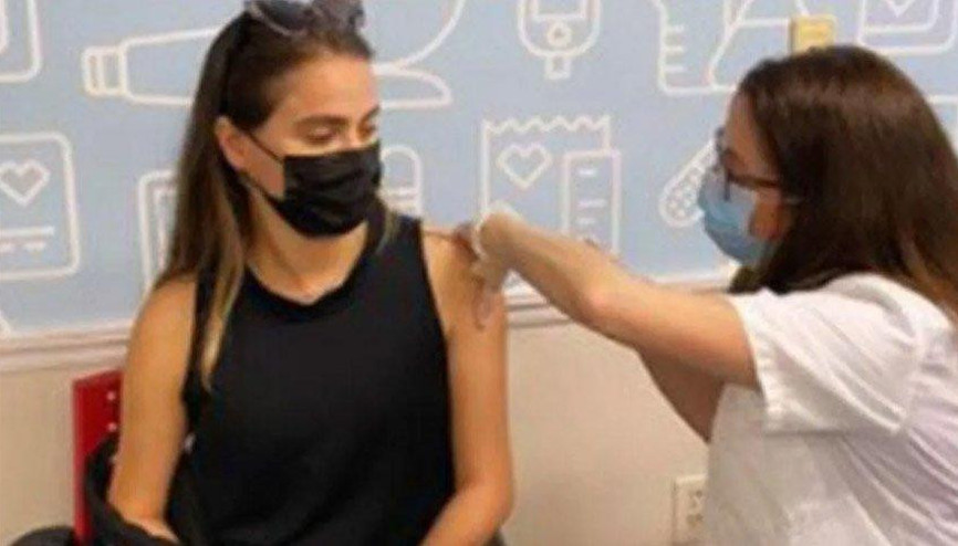 Ceyda Ateş aşısını vuruldu