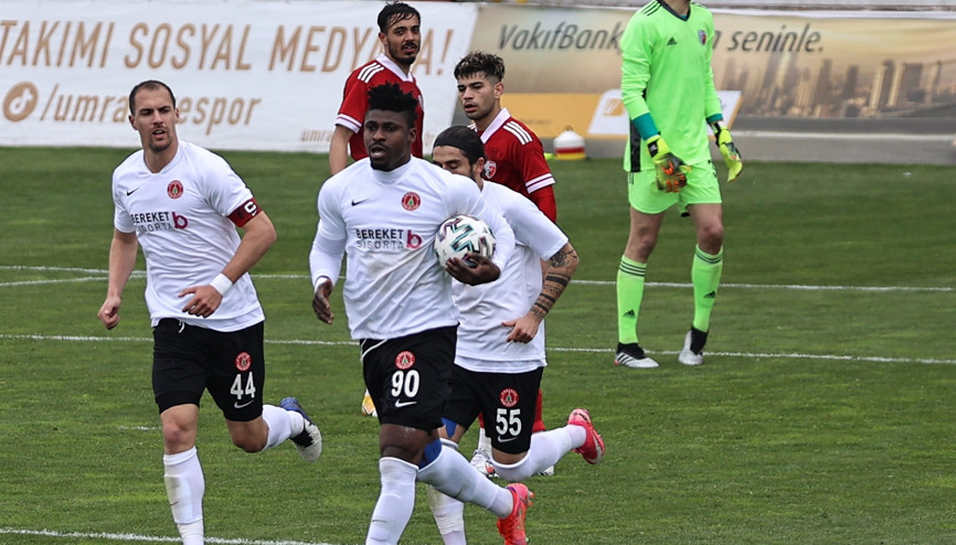 TFF 1. Lig: Ümraniyespor 4-3 Ankaraspor