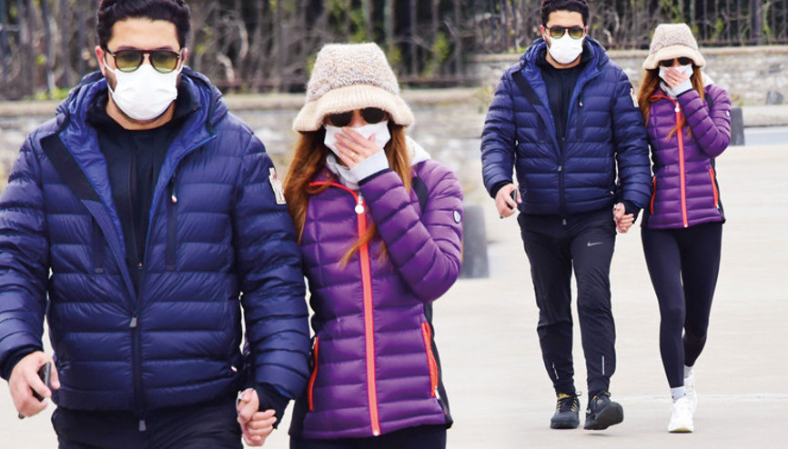 Ebru Şallı ile Uğur Akkuş el ele yürüyüşte: Evimiz burada