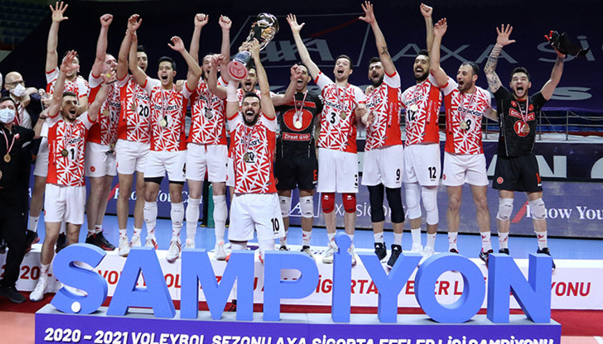 AXA Sigorta Efeler Liginde Fenerbahçe HDI Sigortayı yenen Ziraat Bankkart şampiyon oldu