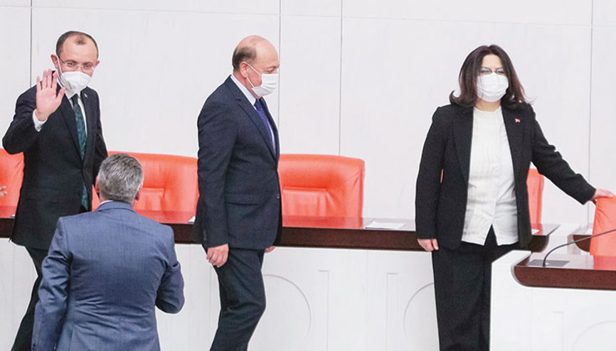 Kabinenin üç yeni yüzü