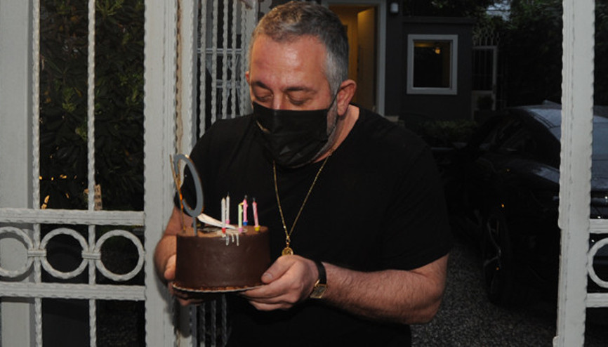 Cem Yılmazı şaşırtan doğum günü sürprizi