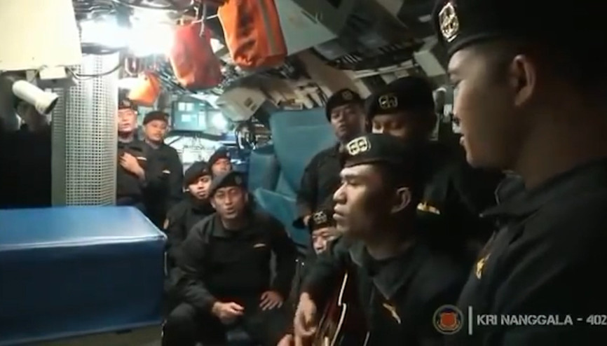 Batan denizaltıdaki mürettebatın son vedası Görüntüleri ortaya çıktı