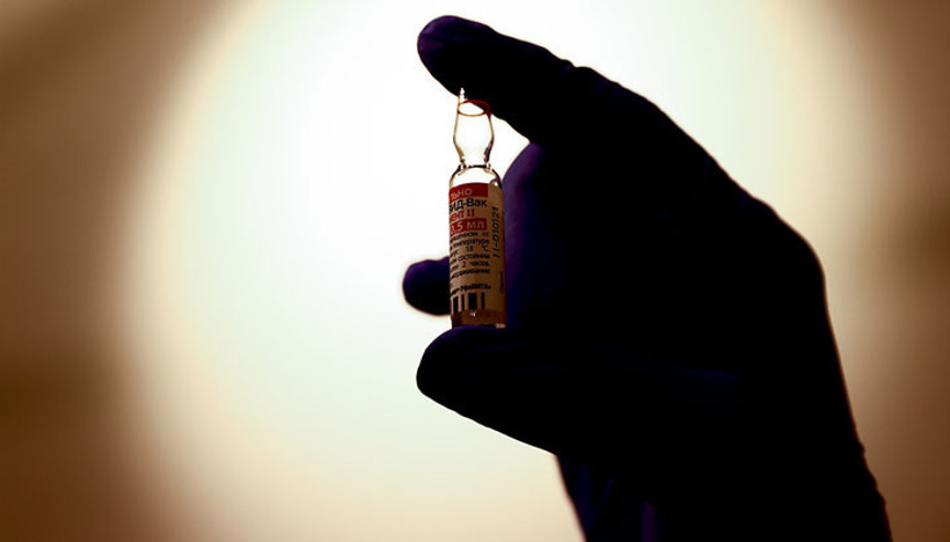 Alman yapımı Sputnik V aşısı