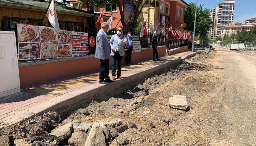 AK Parti’li Ünal: Asfaltsız caddeler insana eziyet oluyor