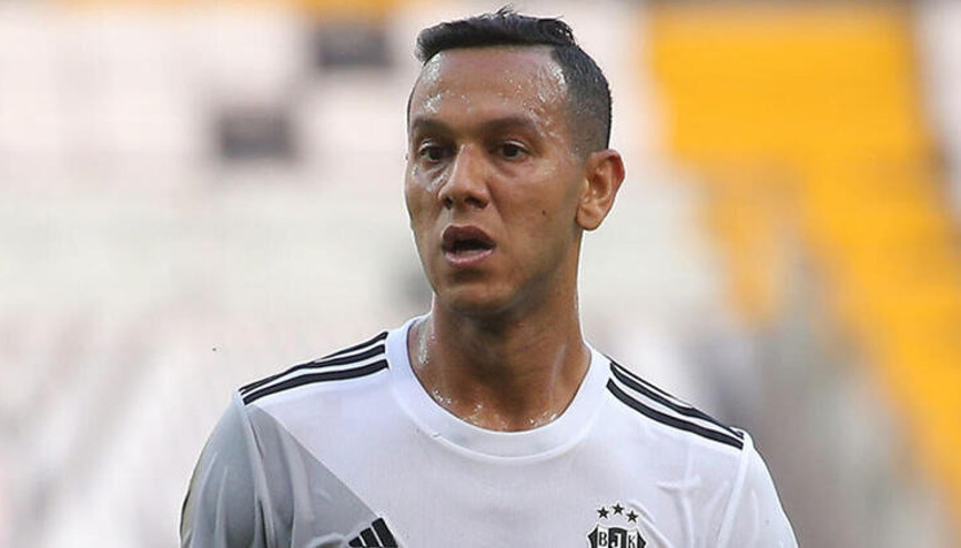 Son dakika: Fenerbahçeden Josef de Souza ve Beşiktaşa çok sert tepki