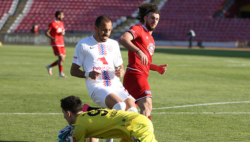 Son Dakika: TFF 1. Ligde son play-off bileti Altınordunun Altay ve İstanbulspor ve Altay yerini korudu