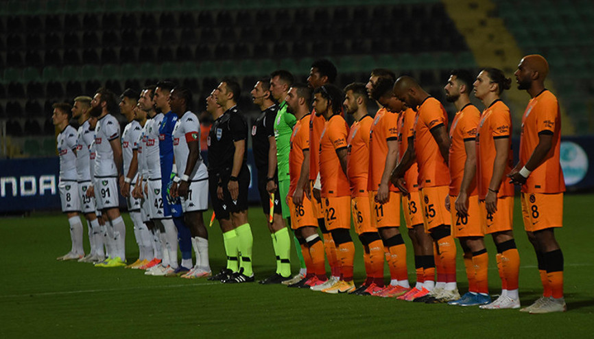 Galatasarayda DeAndre Yedlinden maç sonu itiraf İlk defa yaşıyorum