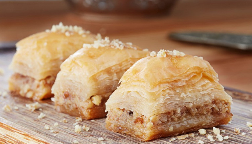 Ay baklava tarifi: Ay baklava nasıl yapılır