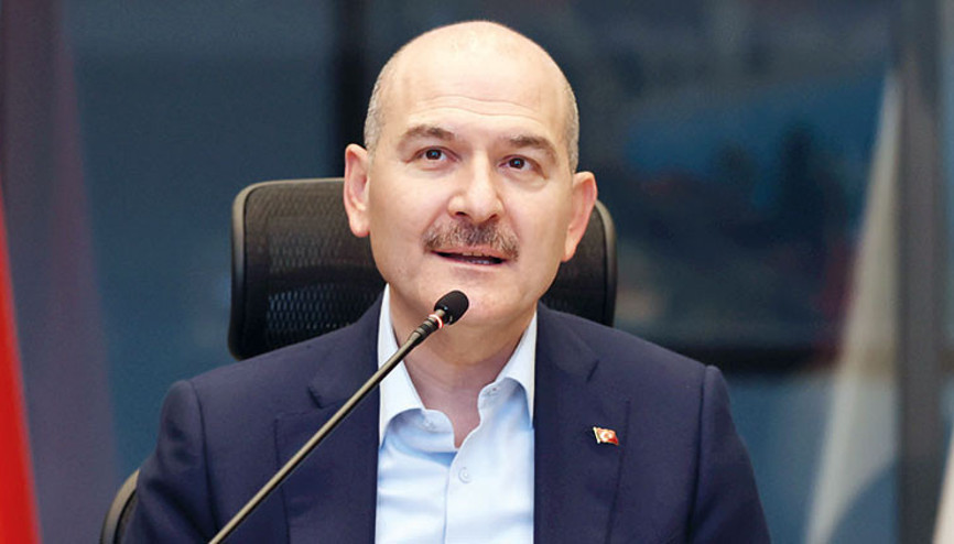 2 milyon seyahat belgesi başvurusunun yarısına izin