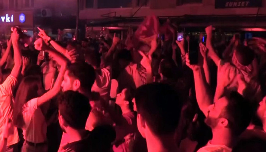 Süper Ligde tarihi gece öncesi valiliklere genelge: Cadde ve sokaklarda kutlama yapılmayacak