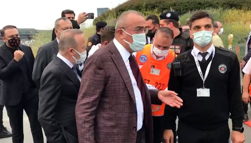 Türk Telekom Stadı girişinde sıkı kontrol Abdurrahim Albayrak... Türk Telekom Stadı girişinde sıkı kontrol Abdurrahim Albayrak...