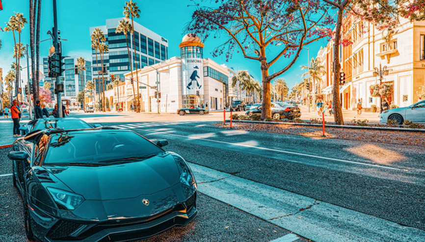 Yarış kızışıyor Dev şirketten elektrikli otomobil hamlesi