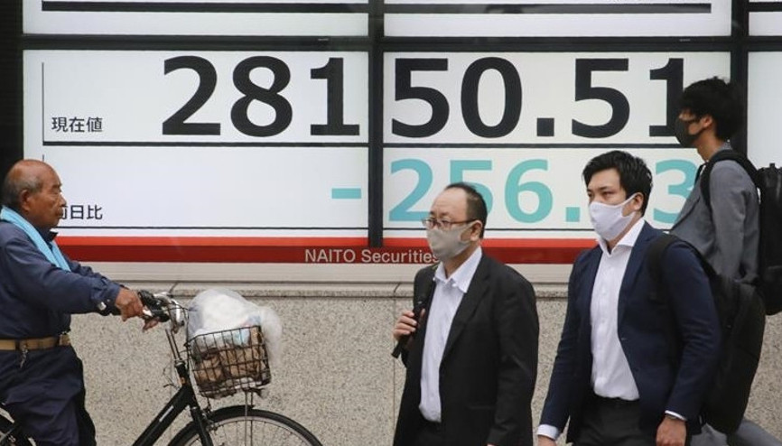 Japonyada eczacılara Kovid-19 aşısı yapma izni verilebilir