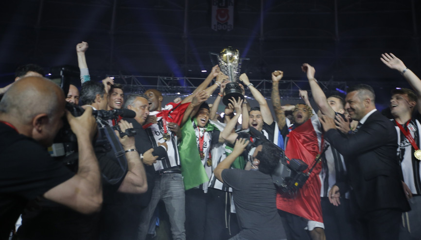 Beşiktaş kupasına kavuştu