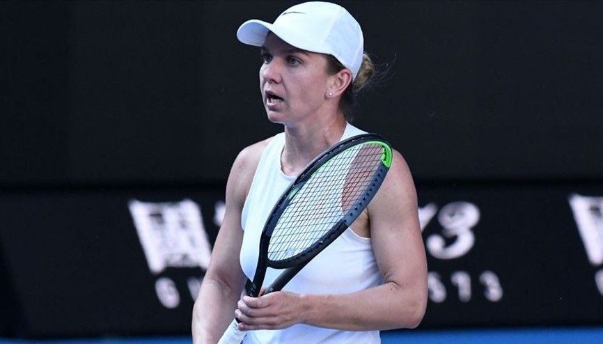 Teniste kadınlar dünya 3 numarası Simona Halep, Fransa Açıktan çekildiğini açıkladı