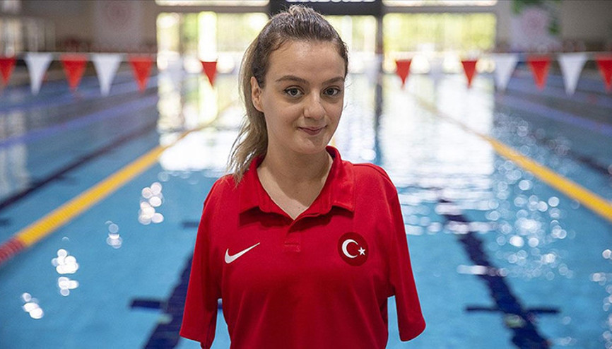 Milli paralimpik yüzücü Sümeyye Boyacı, Avrupa üçüncüsü oldu