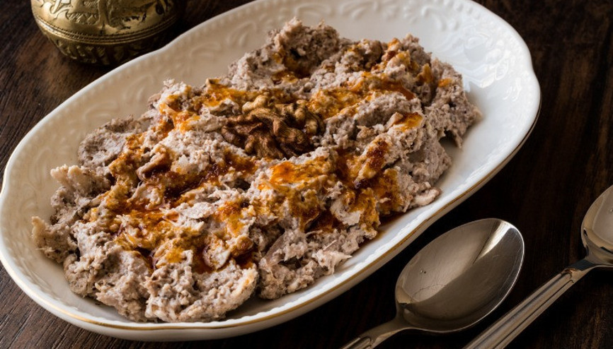 Çerkez tavuğu nasıl yapılır Püf noktalarıyla Çerkez tavuğu tarifi