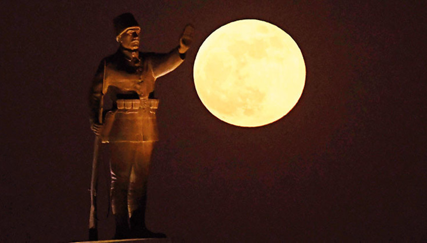 Kanlı Aya ‘Dur’ diyen Mehmetçik