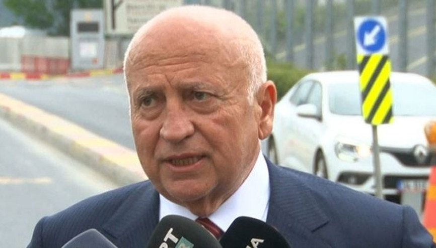 Galatasarayda başkanlık adaylarından Işın Çelebi, listesini teslim etti