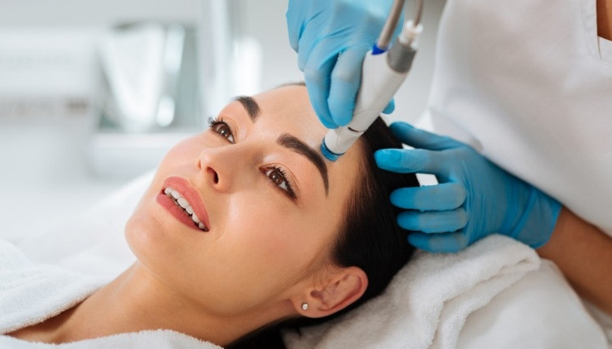 Hydrafacial Nedir, Ne İşe Yarar, Nasıl Yapılır Hydrafacial Cilt Bakımı ile İlgili Merak Edilenler Hydrafacial Nedir, Ne İşe Yarar, Nasıl Yapılır Hydrafacial Cilt Bakımı ile İlgili Merak Edilenler