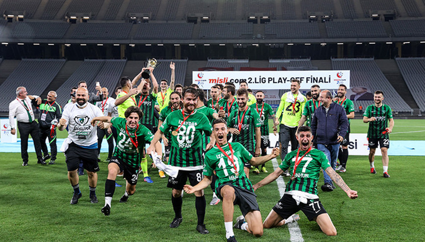 Kocaelispor Başkanı Engin Koyun: Seneye Süper Lig için bir kadro kuracağız
